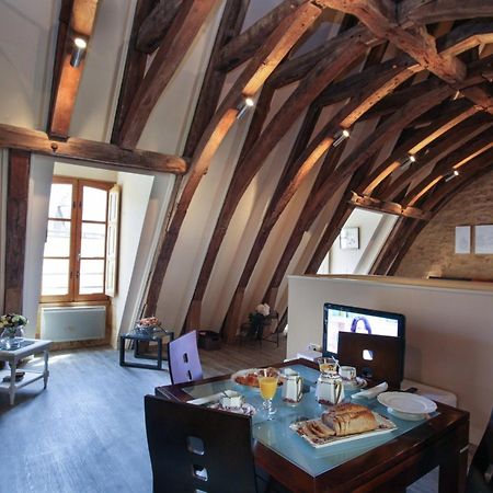 Appartamento Le Grenier Du Chapitre Sarlat Esterno foto