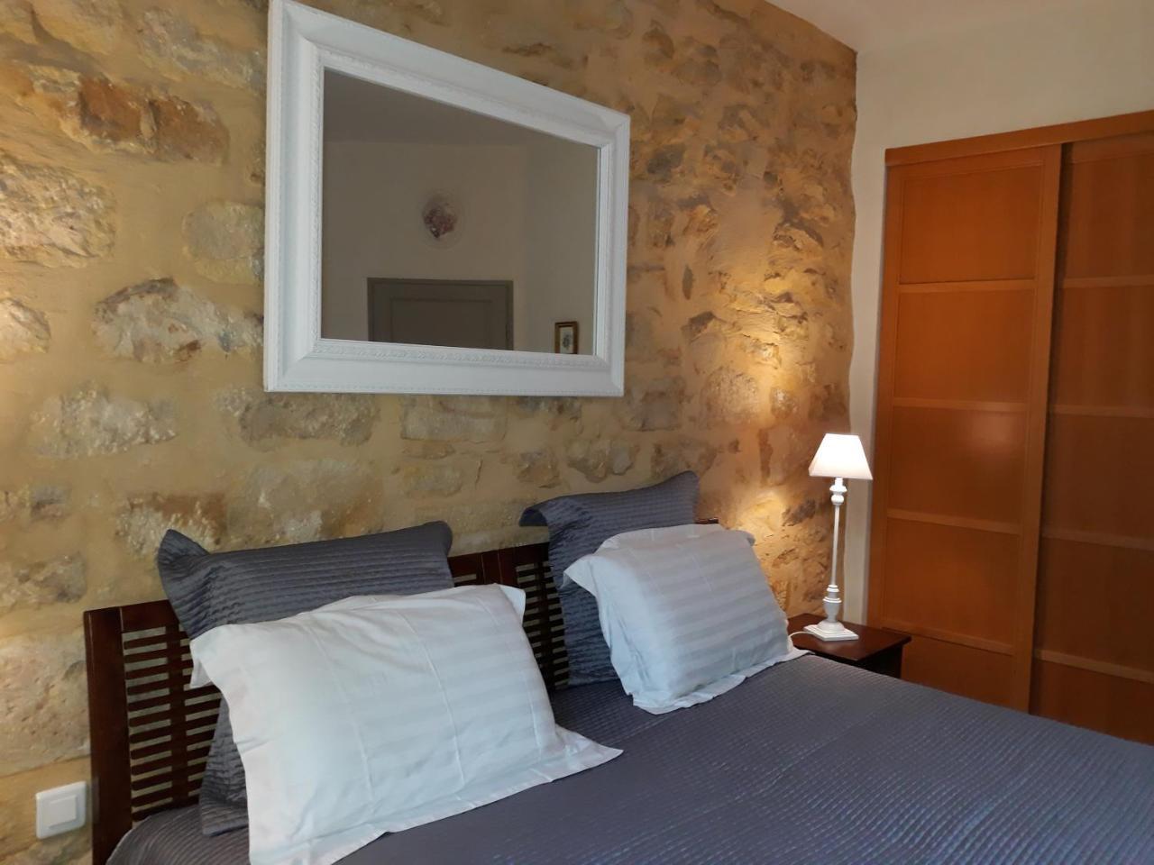 Appartamento Le Grenier Du Chapitre Sarlat Esterno foto